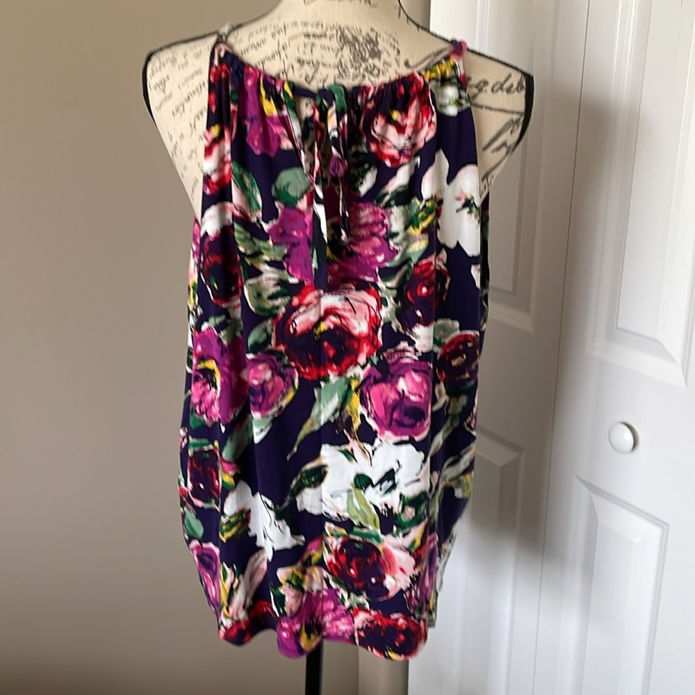 EUC Women’s Loveapella Floral Halter tank in size 1X​ - Picture 5 of 8